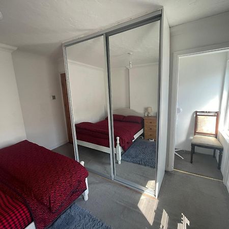 South Coast Guest Rooms With Free Parking Poole Exterior photo