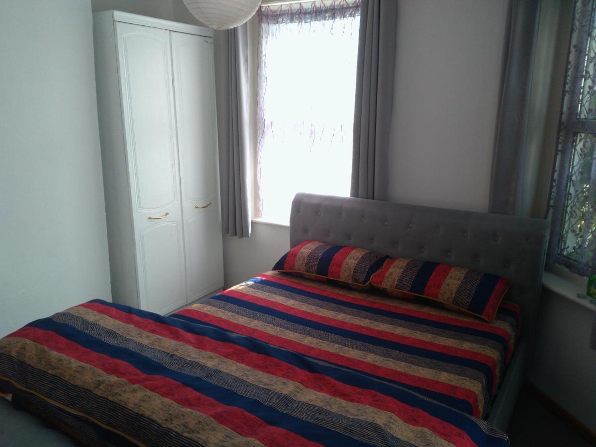 South Coast Guest Rooms With Free Parking Poole Exterior photo
